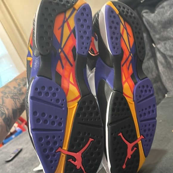 New air Jordan 8 - Picture 7 of 7